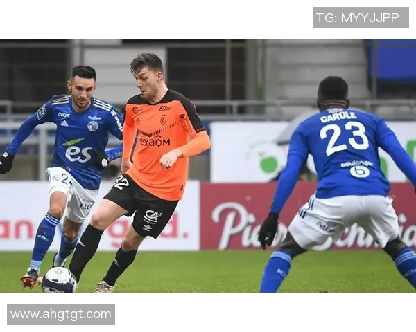 中日德兰对抗年球队的精彩较量与战术分析